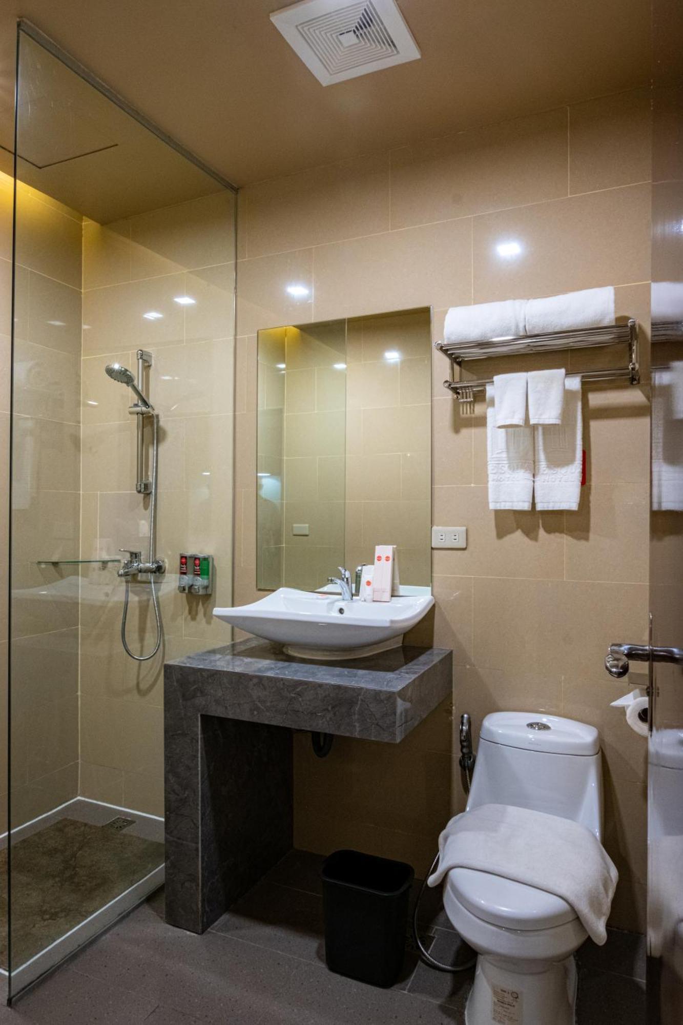 Kojo Hotels Cebu-Mandaue المظهر الخارجي الصورة